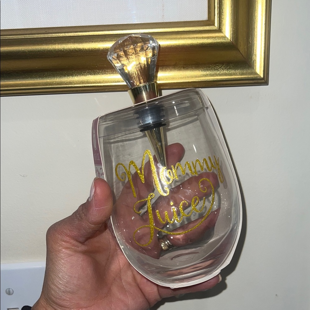 Mommy Juice Stemless Wine Glass with Gold Pourer